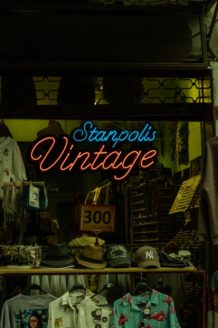 Vintage Shop